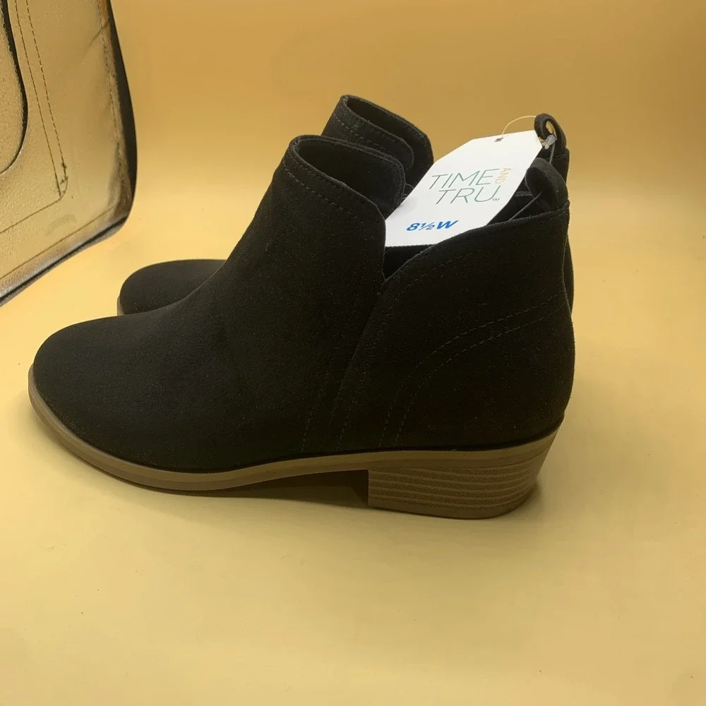 New Womens Time And True Core Ankle Boots Bootie Black 8 1/2 Wide Shoes 8.5W